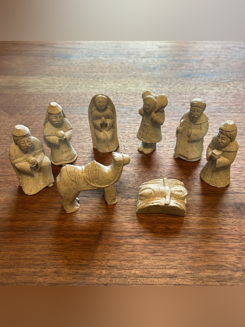 8 Piece Nativity Set Jesus Mary Joseph three kings Camel Christmas Holiday Decor